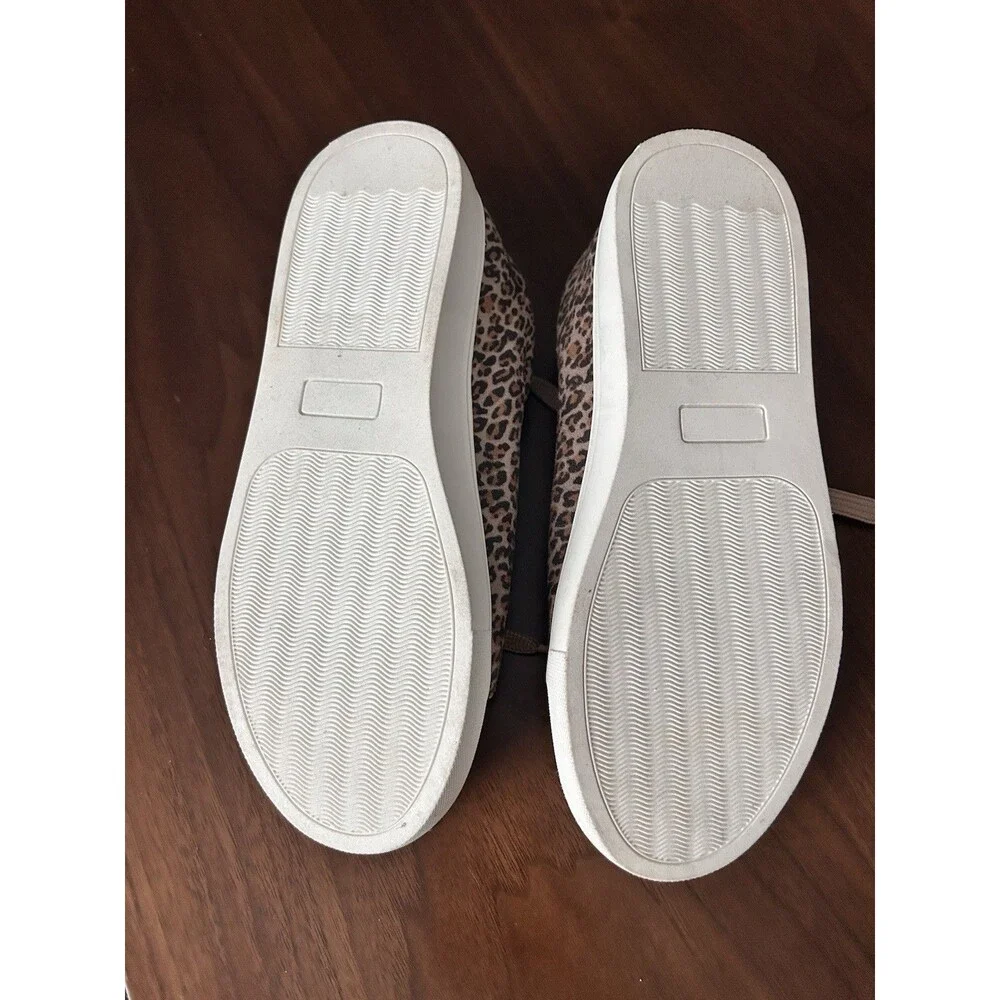 GAP Kids Leopard Animal Print Low Top Canvas Lace-Up Sneakers Unisex Kids 3